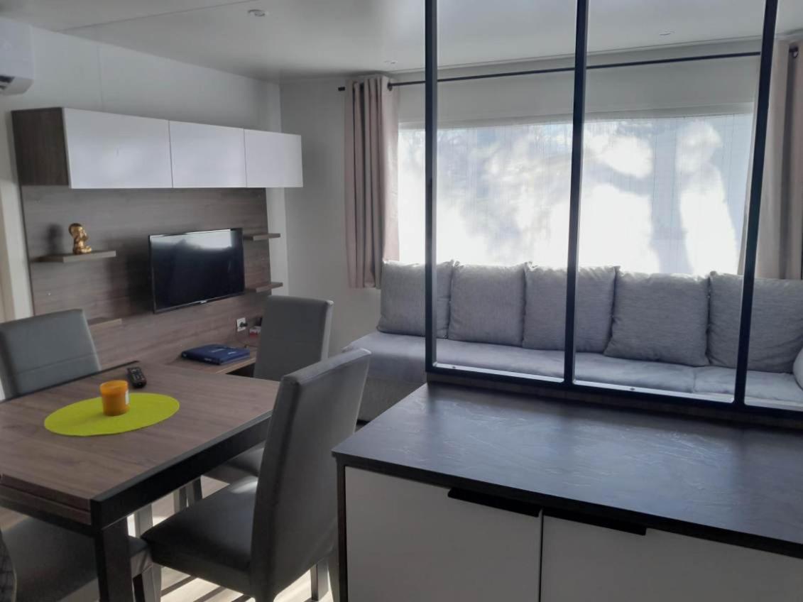 Mobil-Home Oliviers 1 Вальрас-Пляж Экстерьер фото
